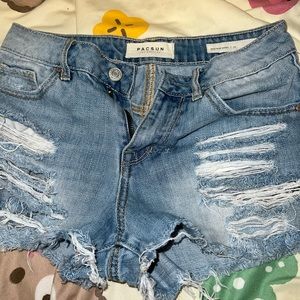 Short jean
